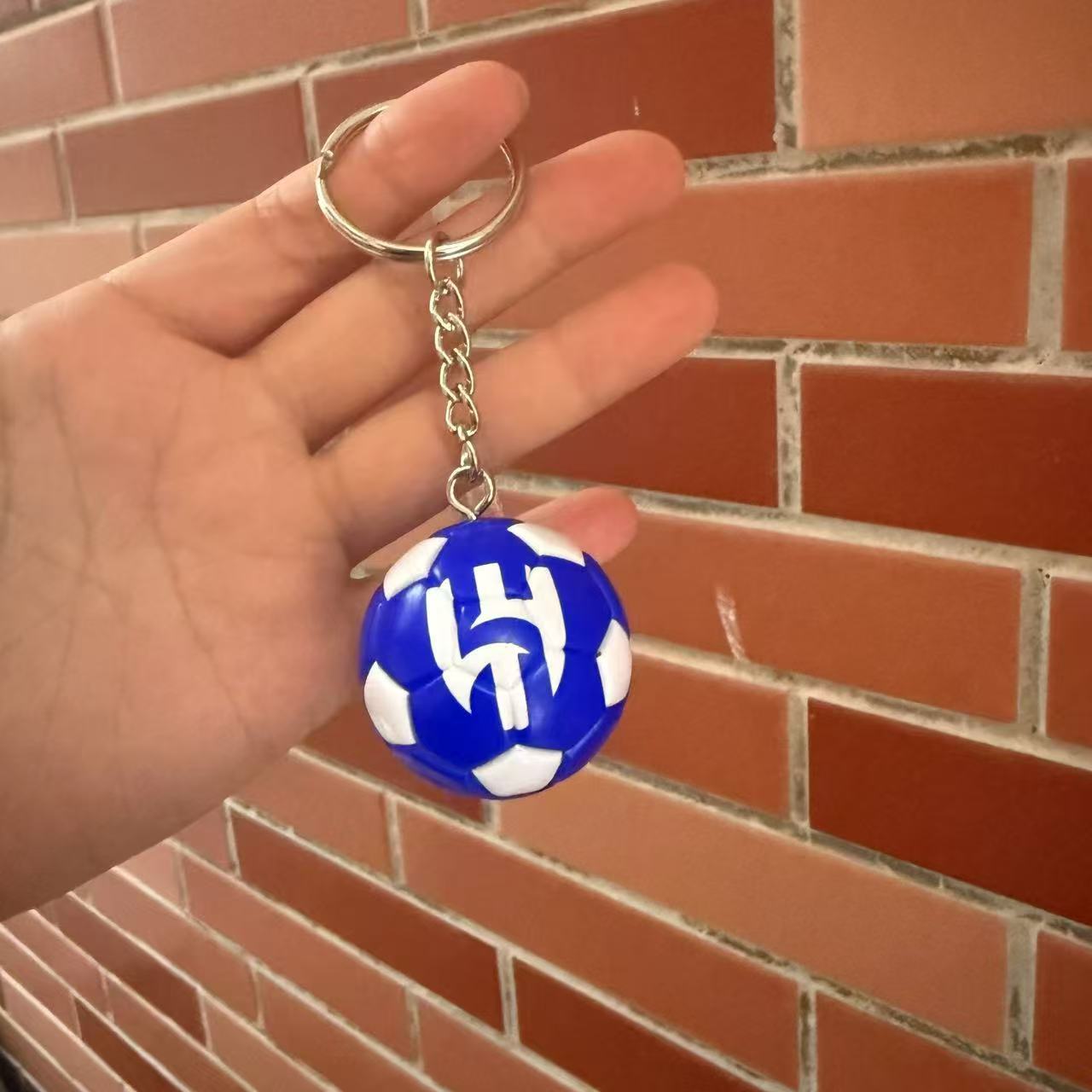 Mini pequeño colgante de fútbol llavero colgante Real Madrid Copa del Mundo regalo de cumpleaños para fanáticos varones