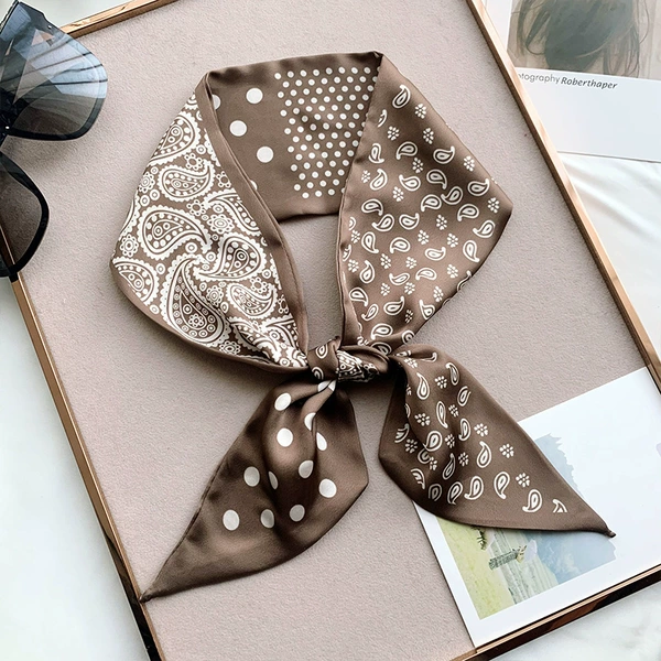 Cashew polka dot brown