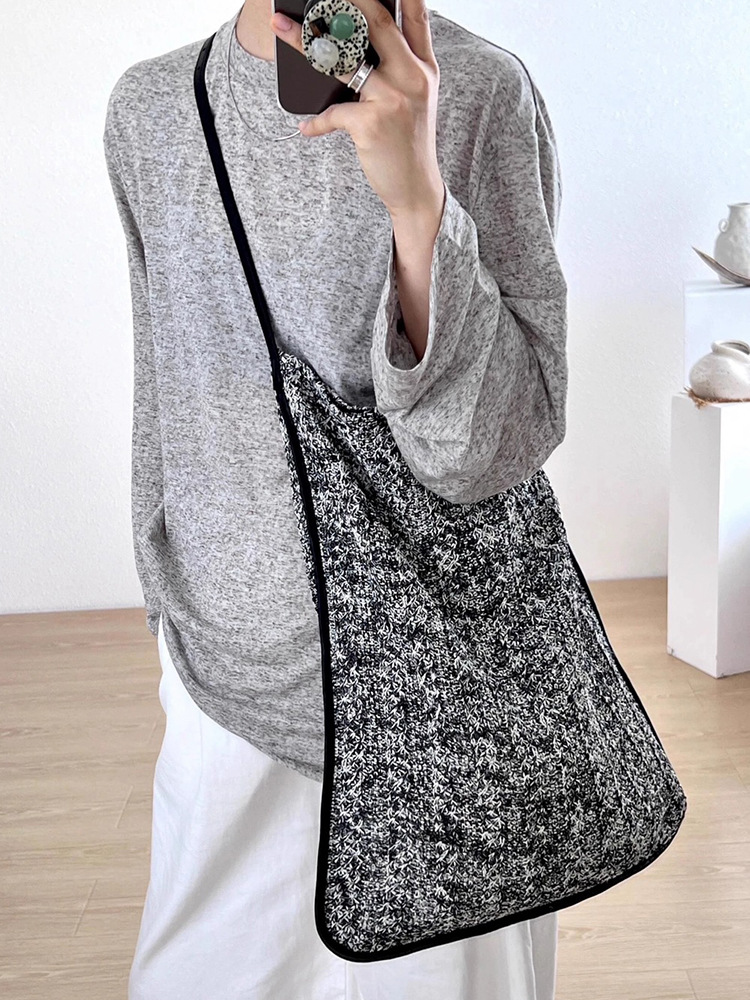 Casual versatile mesh shoulder crossbody knitted bag, Japanese and Korean new women's bag trend_voghion.com