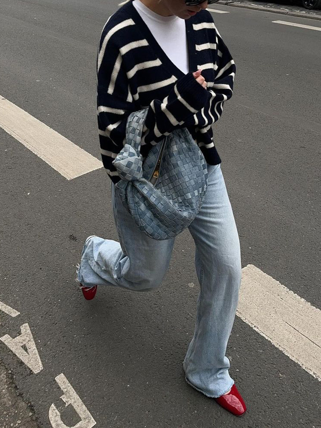 Kaikuo transfronterizo Europa y América Y2K viento V-collar camisa de lana rayada suéter de mujer 2025 otoño y invierno Amazon estación independiente image 3