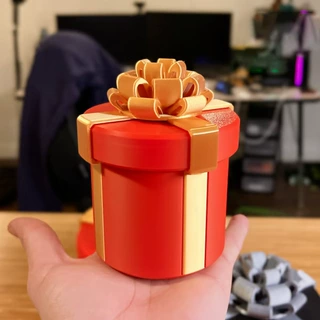 跨境新品Annoying Nested Screw Gift Box 烦人的礼物盒3d打印