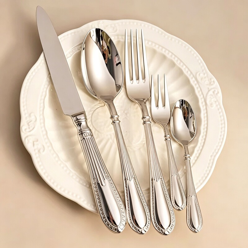 304 Stainless Steel Lace-Patterned European-Style Knife, Fork, and Spoon Set, High-End Exquisite Hotel Cutlery, Restaurant Steak Knife, Household Spoon 304 Stainless Steel Lace-Patterned European-Style Knife, Fork, and Spoon Set, High-End Exquisite Hotel Cutlery, Restaurant Steak Knife, Household Spoon