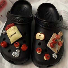 洞靴オリジナルリンゴ靴花部品diy靴面装飾ボタン創意食遊び靴ボタン花紅書同金