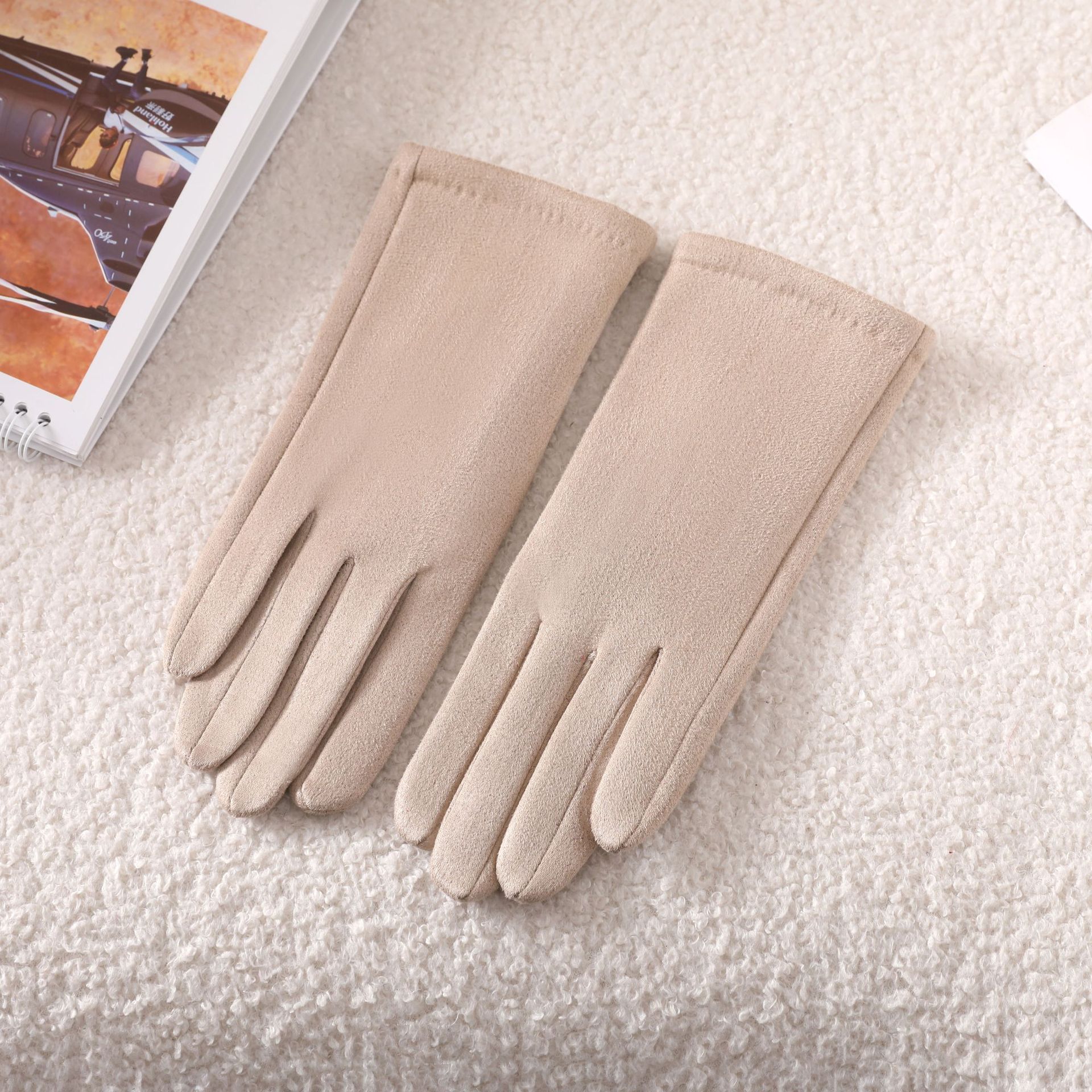 Japón y Corea del Sur simple viento sólido guantes de terciopelo de gamuz al aire libre calentamiento ciclismo a prueba de viento pantalla táctil guantes al por mayor