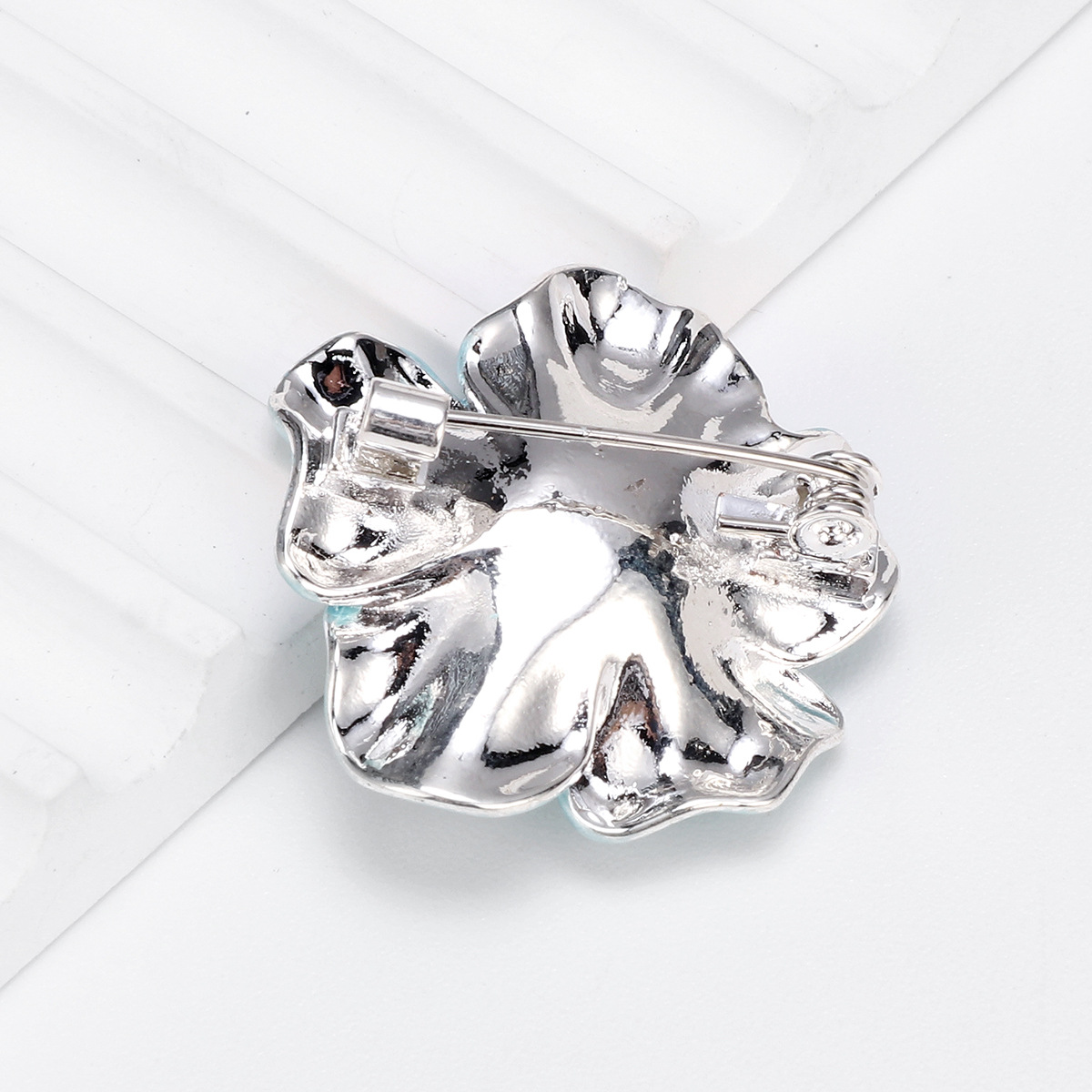 Elegante Emaille Kamelien Brosche Für Damen Exquisite Anstecknadel_voghion.com