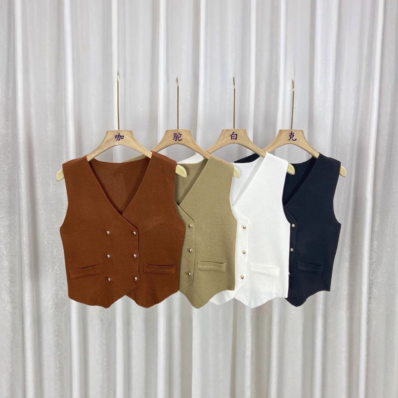 Southeast Asia 2025 New Double-Breasted Suit Vest for Women, Spring & Fall Style Knitted Vest Sweater Outer Wear