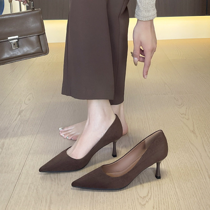 Giày cao gót nữ mũi nhọn gót mảnh thanh lịch, đế cao 6–8 cm — nâu, rượu vang đỏ