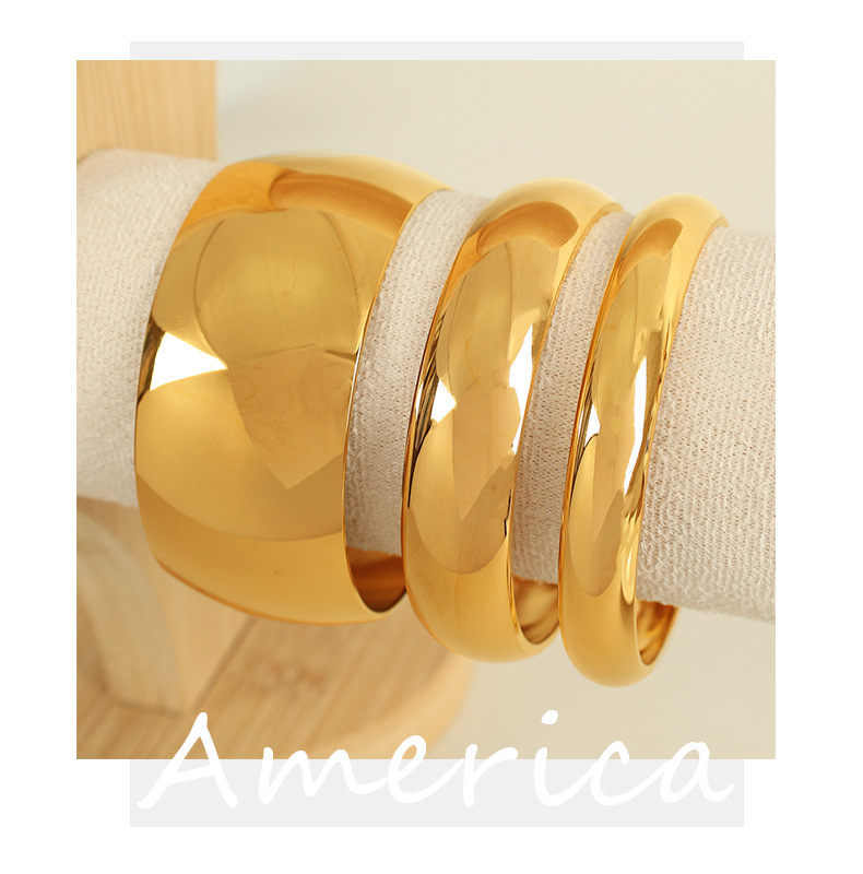 76g Weight PVD Coated Real Gold Plated Solid Color Titanium Steel Simple Style Waterproof Non Tarnish Titanium Steel Bangle
