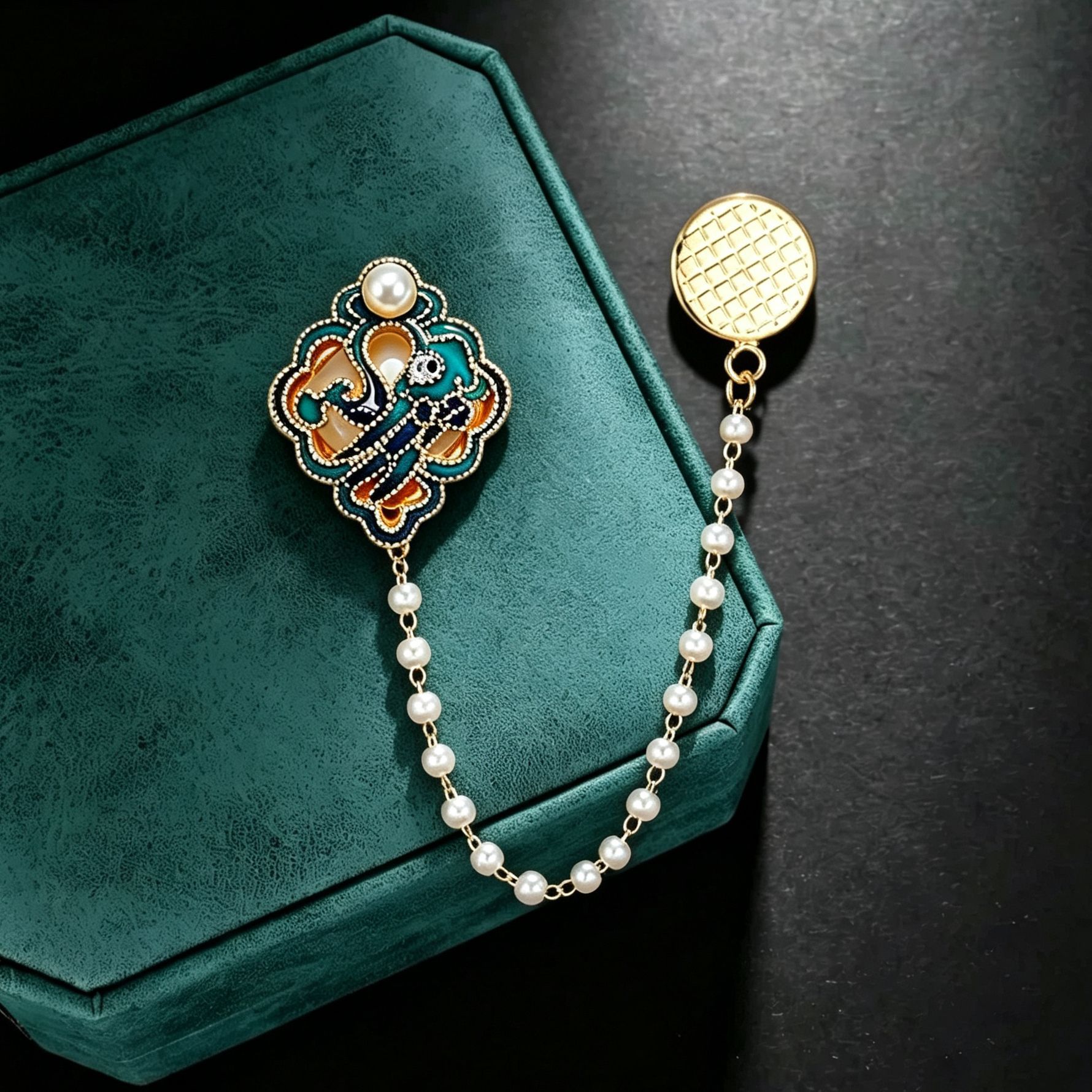 New Chinese-style enamel phoenix brooch, vintage pearl chain pin, Hanfu and cheongsam accessory, anti-slip clasp