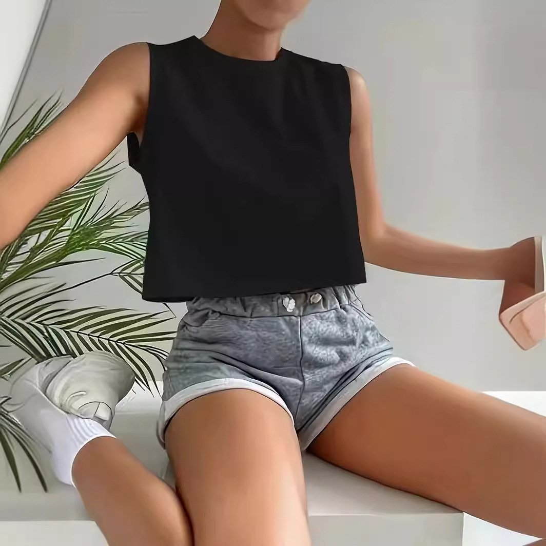 2024 Amazon New Women's Half-length Navel Vest Summer Comfortable Breathable Short Vest Solid Color Women's Top