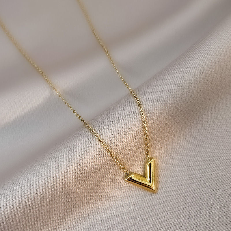 Simple Style Letter Titanium Steel Gold Plated Pendant Necklace 1 Piece