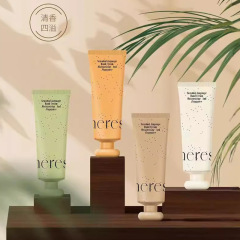 ハーリス季語の香りの植物のハンドクリームの深層は水を補って保湿して手のクリームを潤します。
