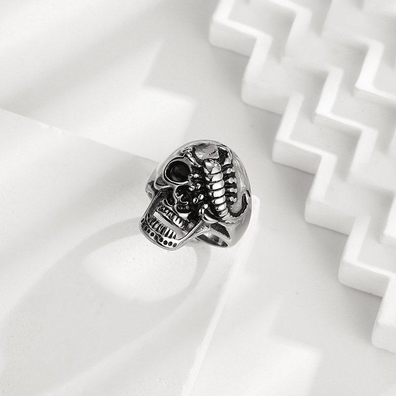 1 Piece Quantity Wholesale Jewelry Punk Skull Titanium Steel Plating Rings