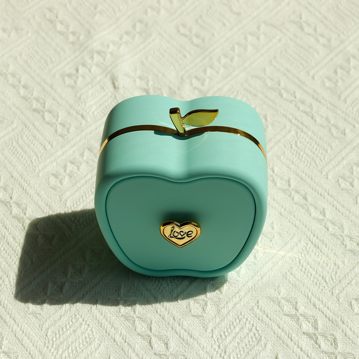 ƽ��ҹ���κ�ʥ��ƻ����Ʒ�����˽ڽ�ָ��װ��������Ʒ����Ů��