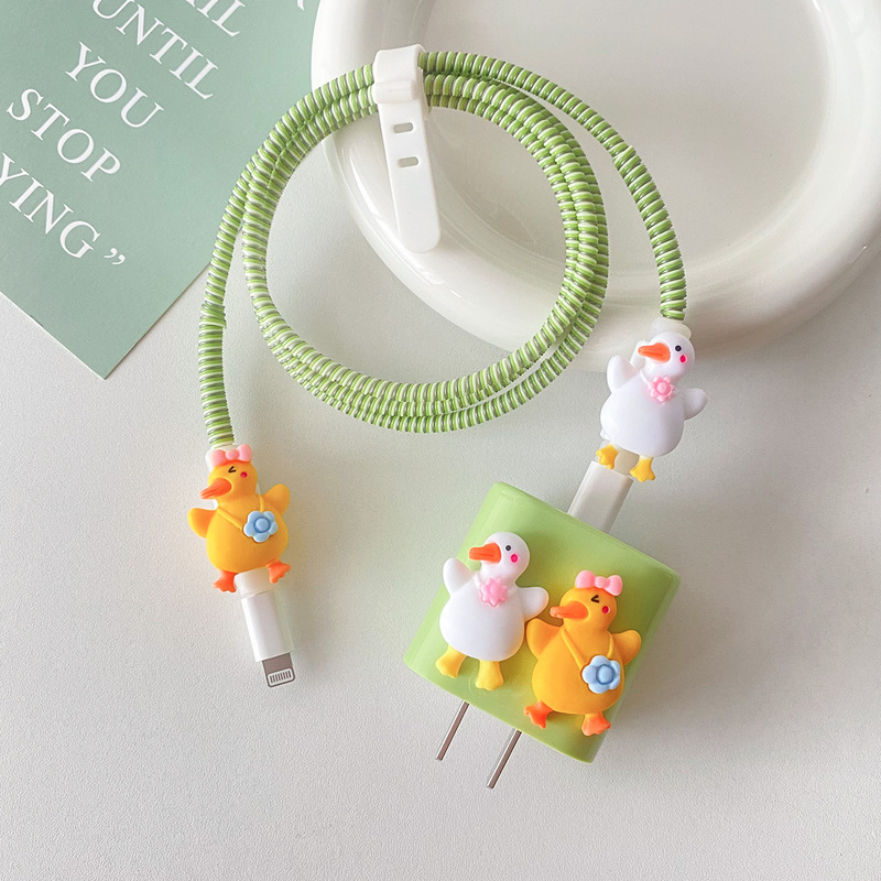 Suitable for Apple 14plus/13 data cable protective cover iPadAir5 charger cover 20W/18W soft case winding rope