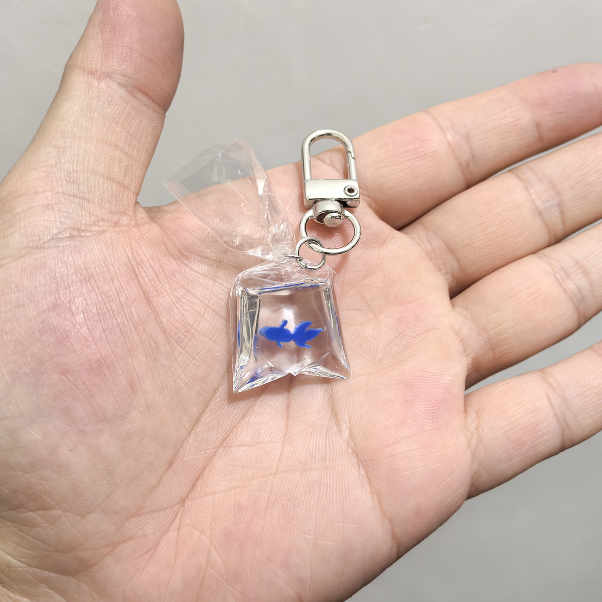 파란색 금붕어 문 버클