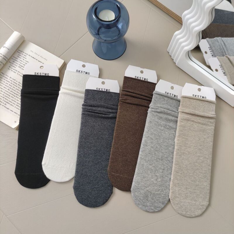 Autumn and Winter New Women's Cotton Socks, Korean Style Rolled-Edge Straight Solid Color Slouch Socks, College Style Quality Mid-Calf Socks Autumn and Winter New Women's Cotton Socks, Korean Style Rolled-Edge Straight Solid Color Slouch Socks, College Style Quality Mid-Calf Socks