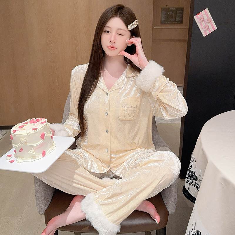 钻石绒压花睡衣女秋冬季长袖长裤高级感甜美套装轻奢时尚家居服