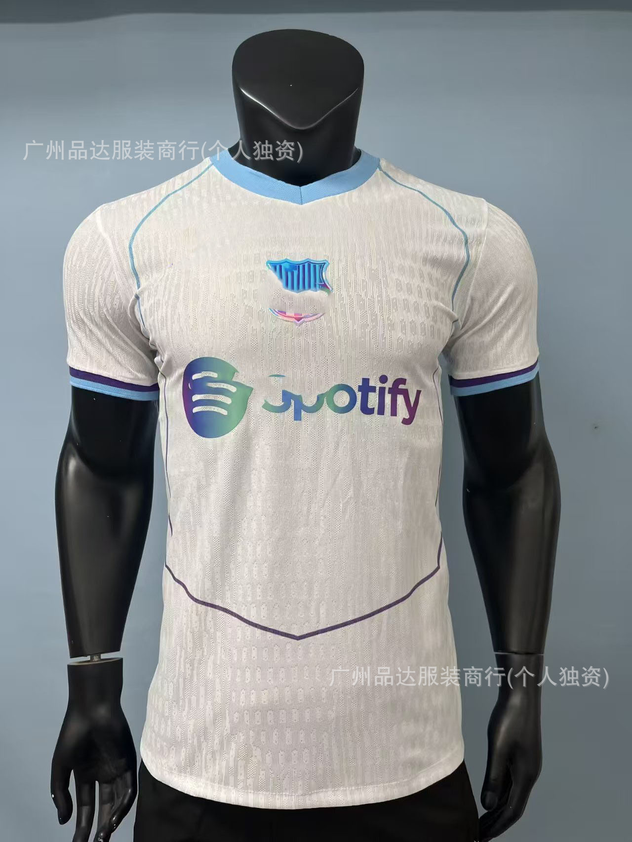Camiseta de fútbol del Real Madrid, temporada 2526, versión jugador, edición especial de la selección nacional, La Liga, manga corta