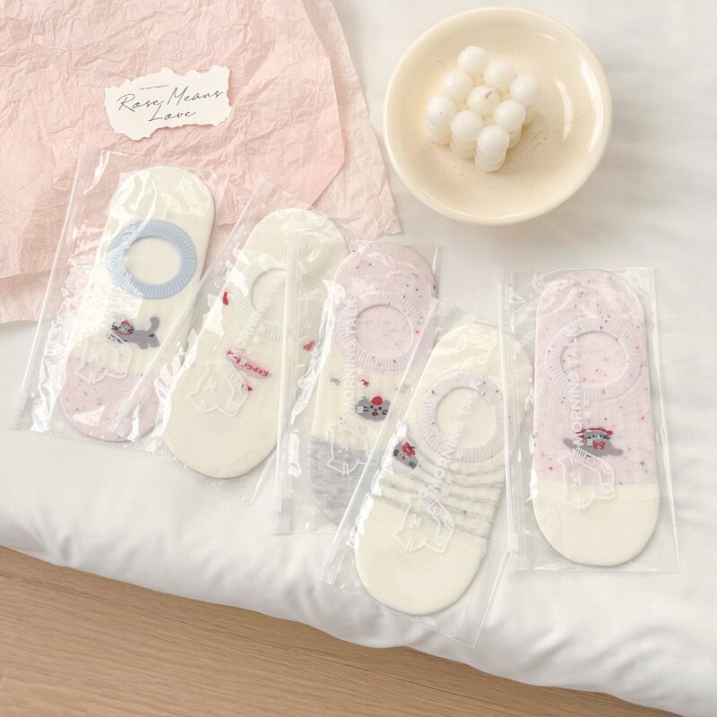 Spring and Summer Soft Cute Cartoon Cat Low-Cut Short Socks, Thin Breathable Non-Slip No-Show Socks, Cute Invisible Socks for Girls Spring and Summer Soft Cute Cartoon Cat Low-Cut Short Socks, Thin Breathable Non-Slip No-Show Socks, Cute Invisible Socks for Girls