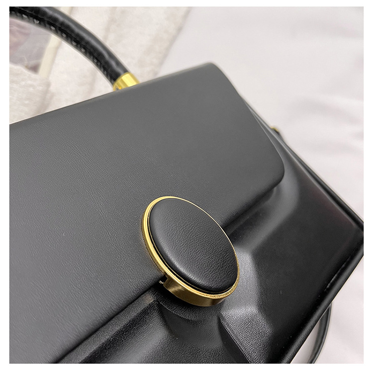 Women's Medium Pu Leather Solid Color Basic Square Flip Cover Handbag Crossbody Bag display picture 29