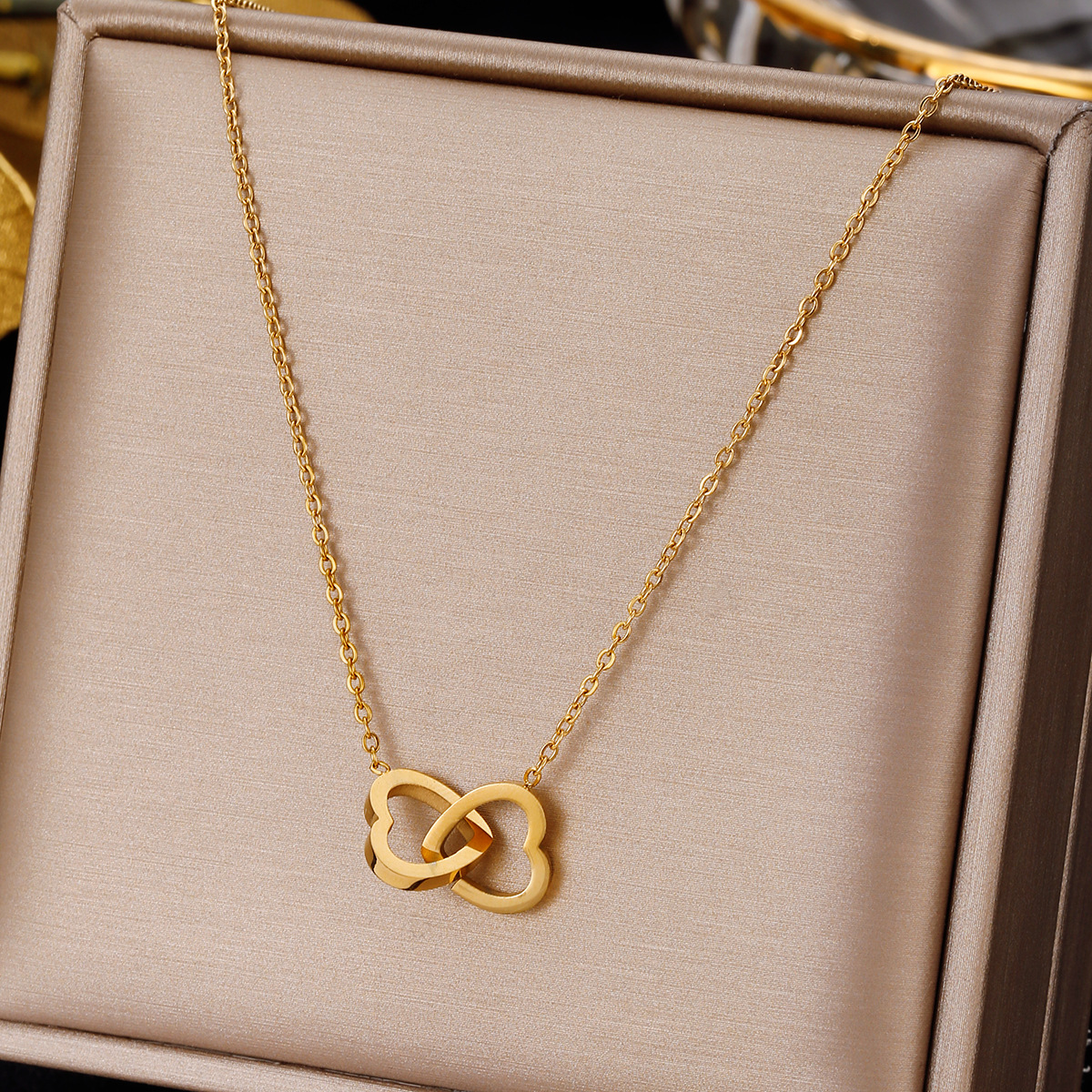 5g Weight Pendant Necklace Classification cable chain Chain Type Sweet Heart Shape Stainless Steel Titanium Steel Plating Pendant Necklace