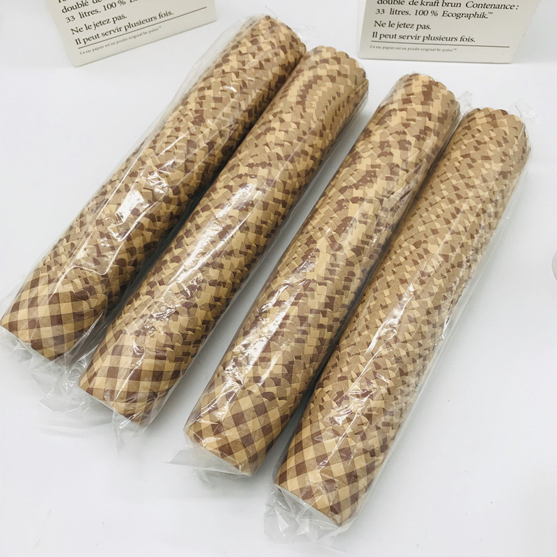 50 tazas de pastel de piel de vaca a cuadros de tamaño medio y grande, empaque de alimentos horneados, pastel de azufaifa al vapor pequeño, taza de bandeja de papel redonda