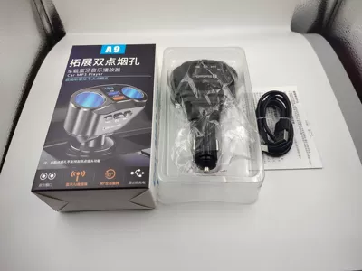 rotating digital display car charger: Mobil şarj cihazları - dual-port-bluetooth-48a-car-charger-pd-charger-5v-3a-pd-charging-cable-color-box-packaging