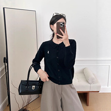 毛衣女秋冬新款韩系气质刺绣POLO衫百搭长袖针织开衫上衣薄款外搭