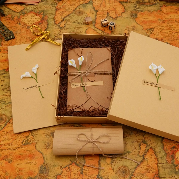 White Horseshoe Lotus Letter Set 05