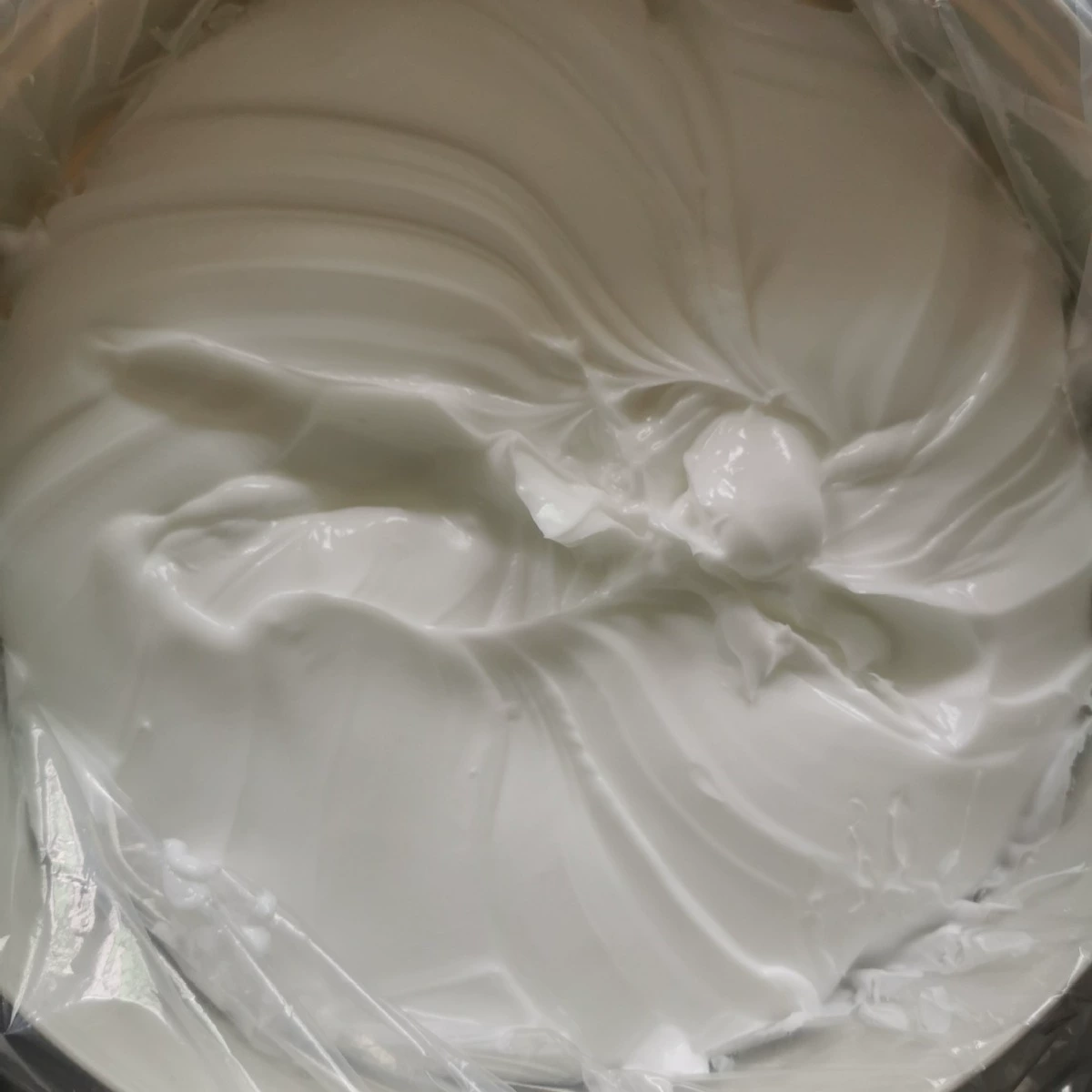 Крем-основа, масло-в-воде, мазь, устойчивая к кислотам и щелочам, ионизируемый крем для тела, можно добавить 30%