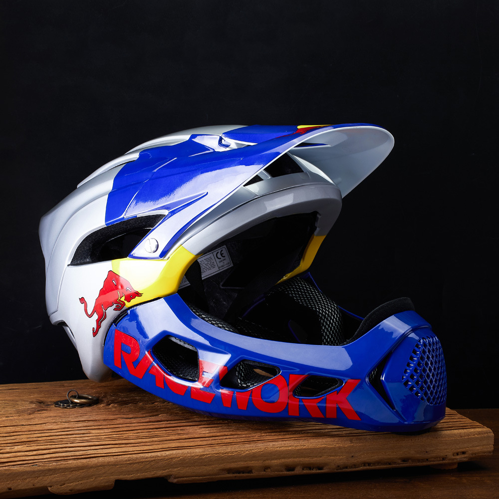 Casco de motocicleta todoterreno para hombre talla grande Montaña cuesta abajo casco de tracción para mujer motocicleta Red Bull casco todoterreno verano