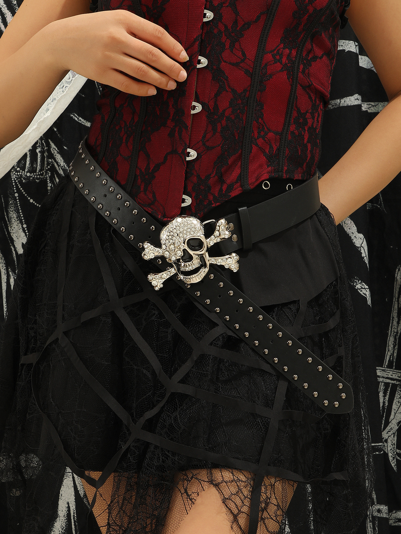 168g Weight Rhinestones Inlay Material Belt Classification 1 Piece Quantity Party, Street Occasion Alloy Material Halloween Festival Skull Pattern Unisex Gender Inlay Design Punk Style Rose Red, Blue, Black Color Punk Skull Alloy Inlay Rhinestones Unisex Leather Belts 3