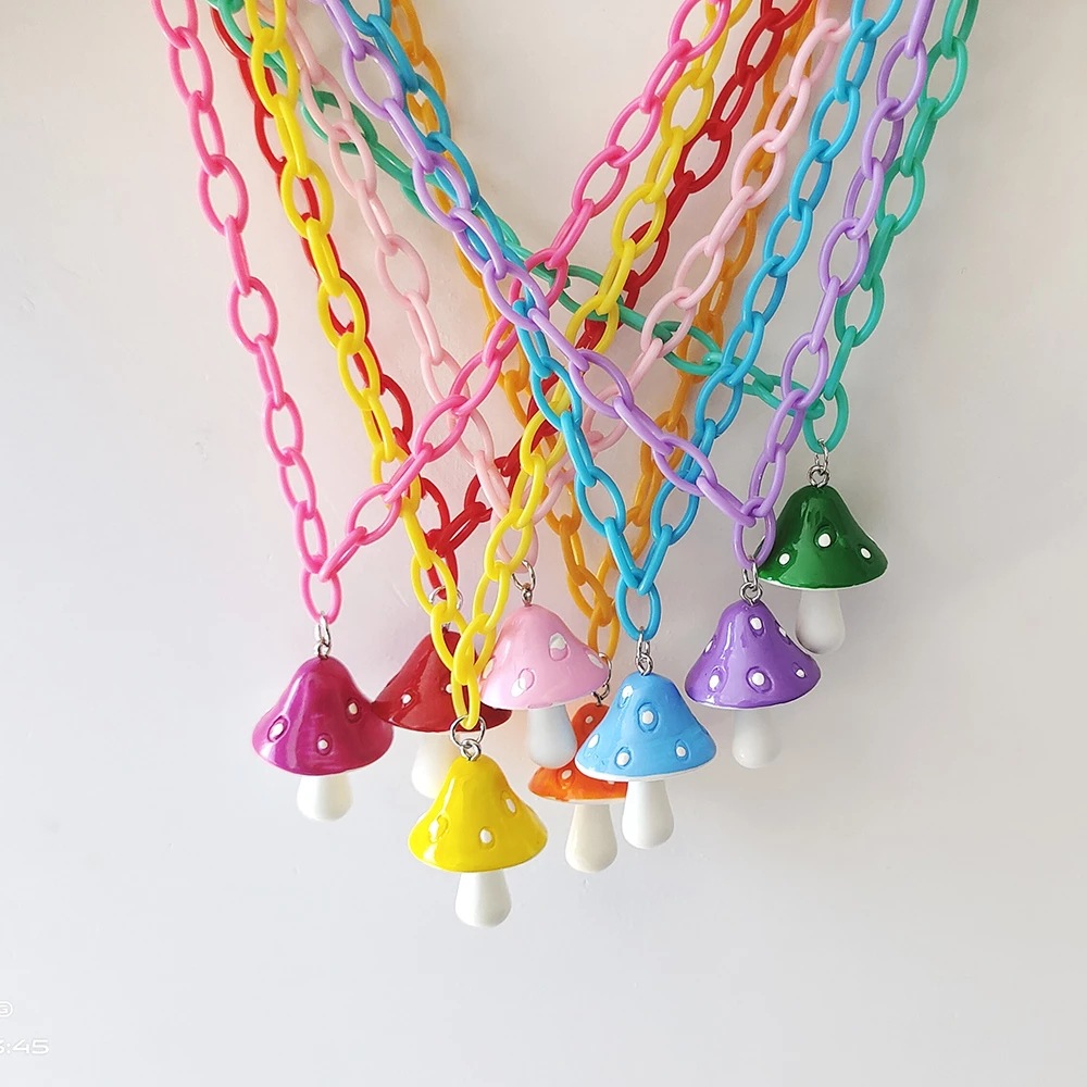 1 Piece Simple Style Mushroom Plastic Resin Patchwork Women's Necklace display picture 2