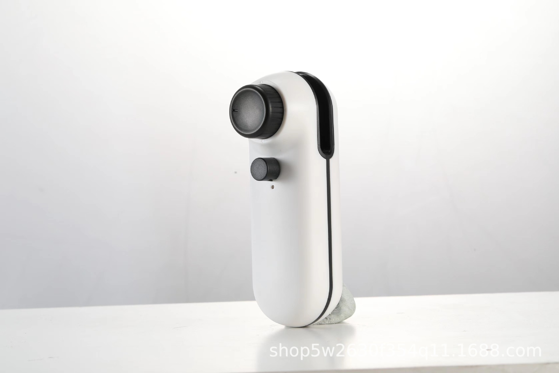 1629c92f5411348d0328d0f2f06a31