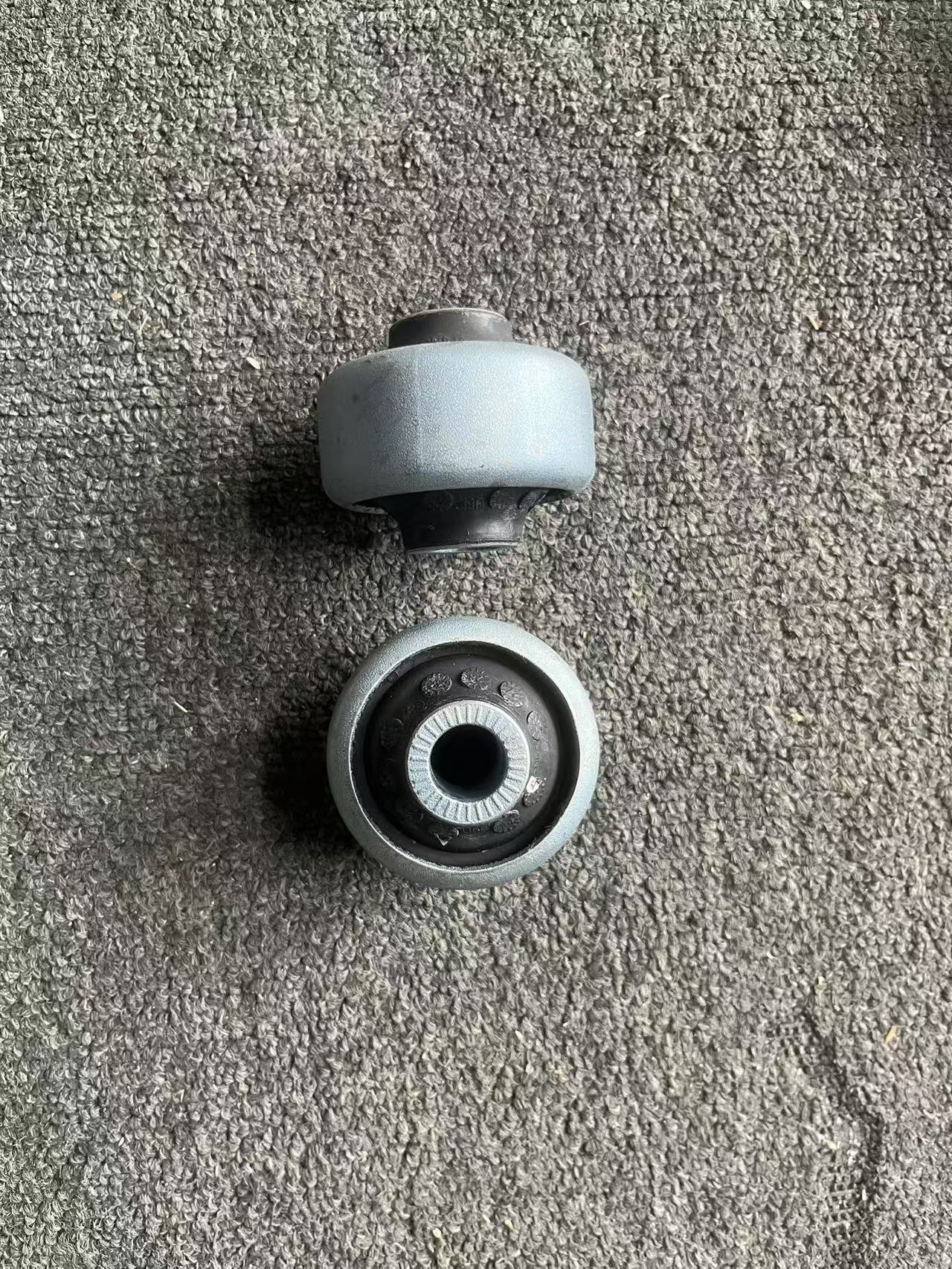 ID4ID6 lower control arm bushing, triangular arm bushing, original factory new 1EA407182D1ED4071