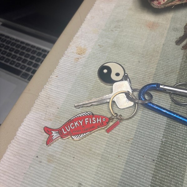 23g Weight Slip-on Clasp Closure Type Keychain Classification 1 Piece Quantity Daily Occasion Zinc alloy Material Letter, Fish Pattern Unisex Gender Cute Style Cute Letter Fish Zinc Alloy Unisex Slip-on Keychain 3