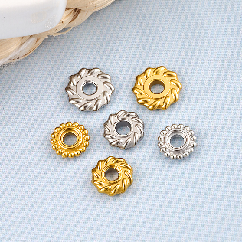 18K Gold Stainless Steel Flower-Shaped Spacers DIY Handmade Jewelry Accessories Bracelet Spacer Beads Color-Preserving Beads Loose Beads Materials 18K Gold Stainless Steel Flower-Shaped Spacers DIY Handmade Jewelry Accessories Bracelet Spacer Beads Color-Preserving Beads Loose Beads Materials