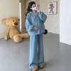 Blue set
