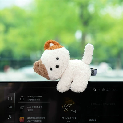 Car ornaments – Workstation Ornaments