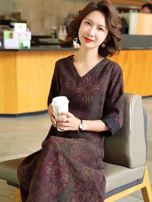 新中式国风印花V领连衣裙女2025夏季新款时尚宽松休闲妈妈装裙子|undefined