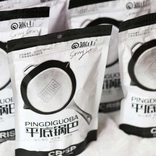 Songshan Flat Pan Fried Potato Crisps Beef Flavor Hot & Spicy Famous Puffed Snack 120g*30 Bags Full Carton