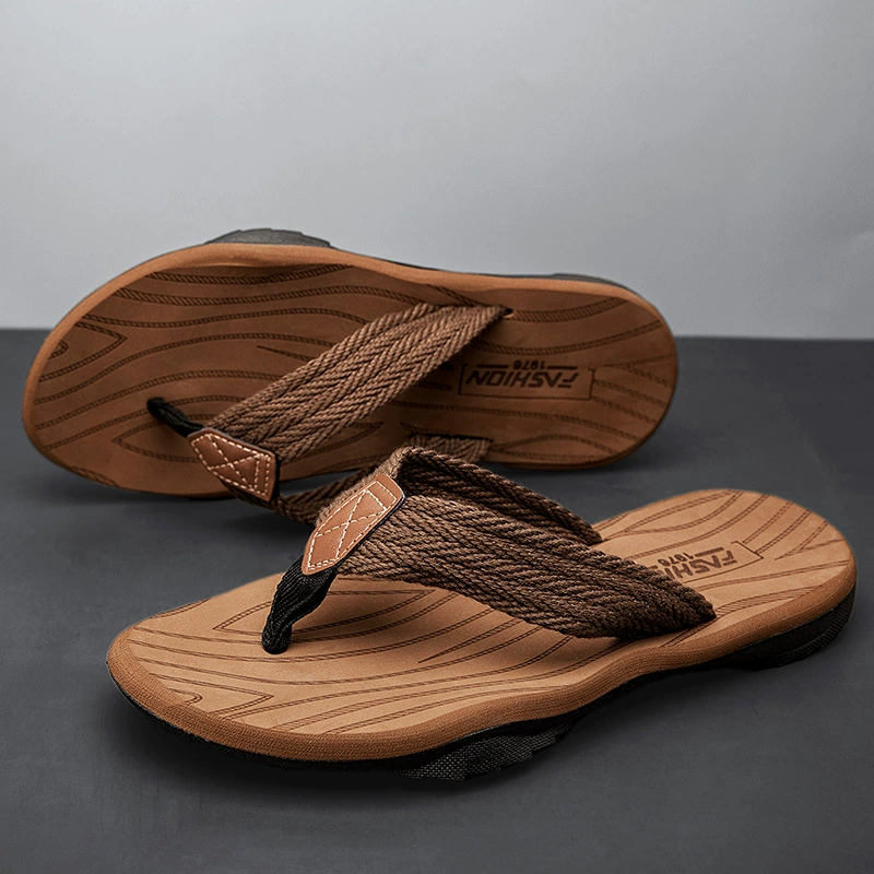Лето 2025, новая верхняя одежда, персонализированные шлепанцы, мужские модные нескользящие износостойкие шлепанцы на толстой подошве, модная пляжная обувь