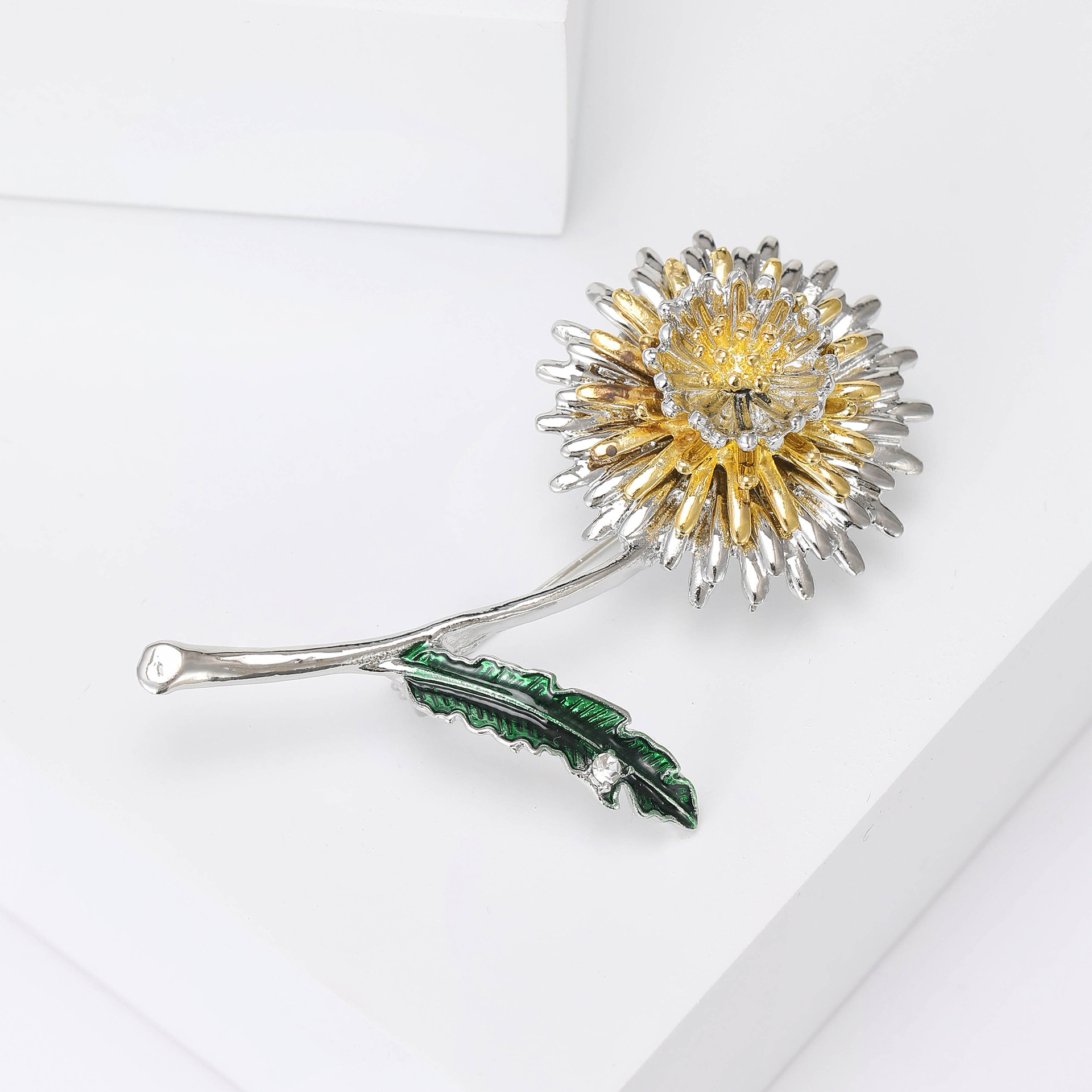 Elegant Simple Style Pin Dandelion Alloy Enamel Inlay Rhinestones Women's Brooches display picture 6