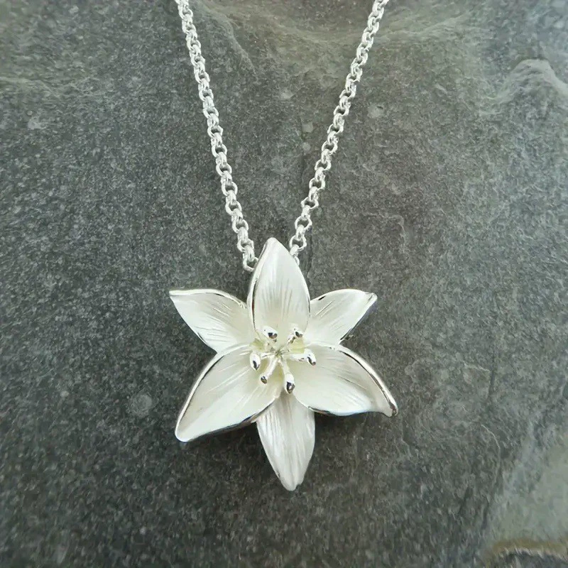 Ф floral подвеска ожерелье, серебристый оттенок, европейский элегантный дизайн, универсальный 15.5×15.2×1.2 см