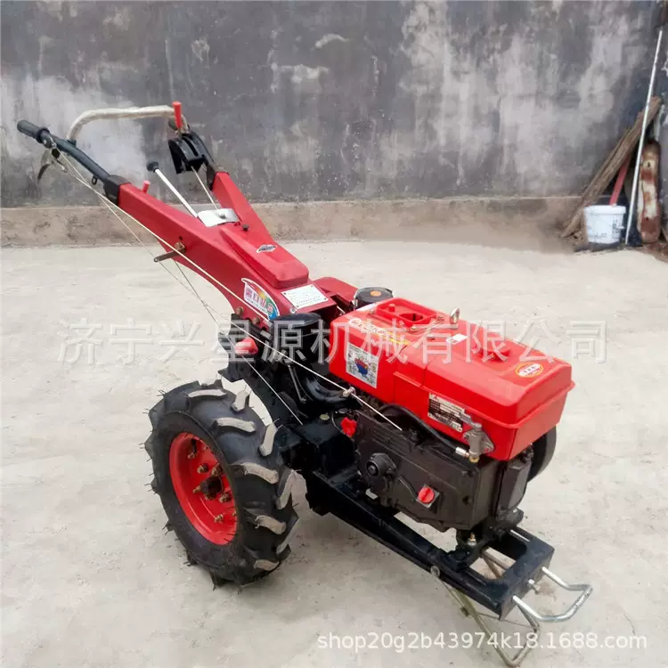 山地手扶拖拉机小型农用爬坡强旋耕犁地碎土多功能耕田机