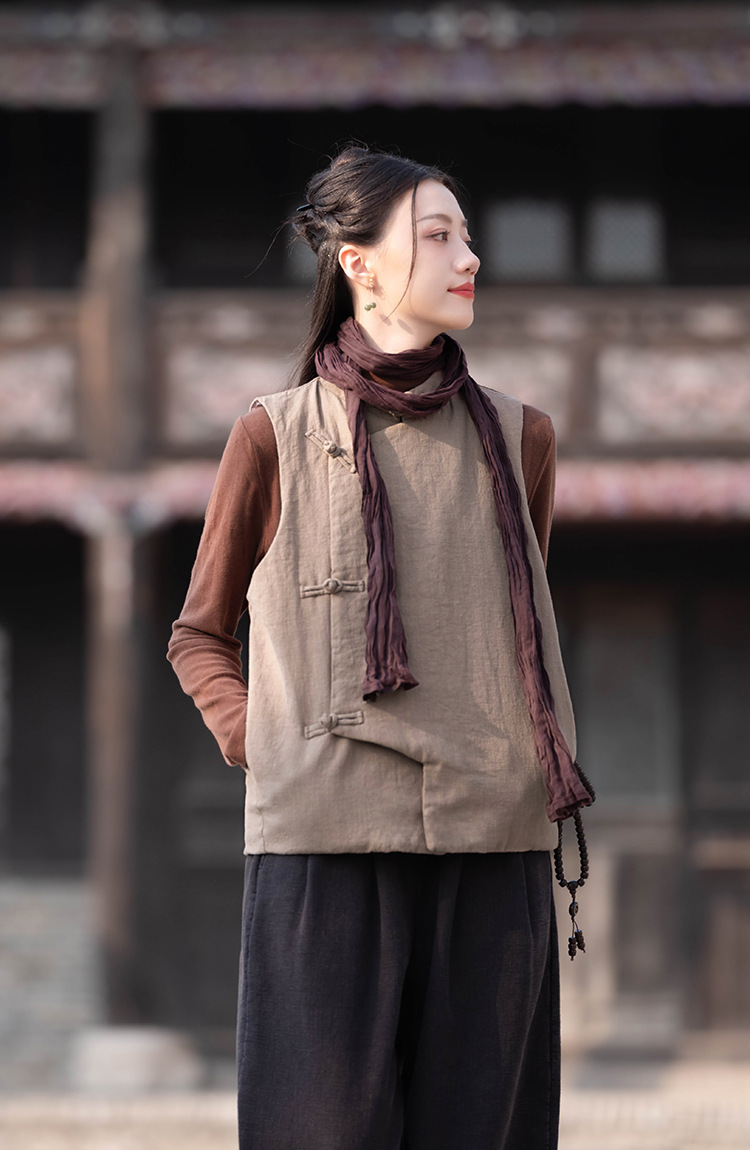 23 cotton and linen women's clothing New National style vintage buckle cotton vest top women's sand wash linen quilted warm vest_voghion.com