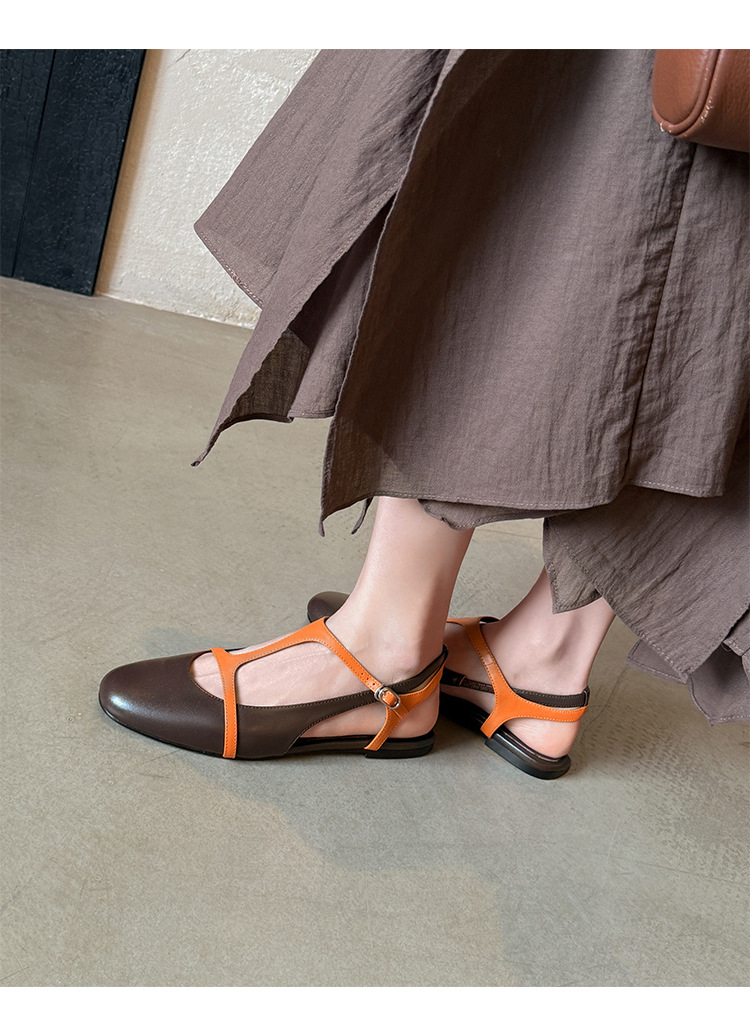 Sandal nữ quai chữ T bít mũi đế bệt da bò phối màu phong cách Hàn — màu nâu chi tiết 13