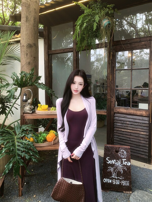 French-style purple camisole dress for women with long sleeves, cool and elegant knitted cardigan, pure and sexy two-piece set with a high-end feel