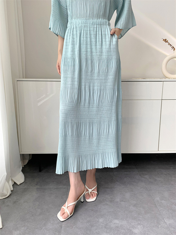 三宅風のハイエンドのしわのスーツの女性2025夏の新型の上着の半スカートの気質は年齢を減らして快適でカジュアルです。|undefined